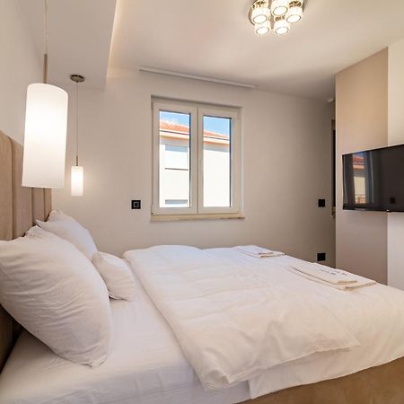 Beach Villa Valentina トロギール 部屋 写真
